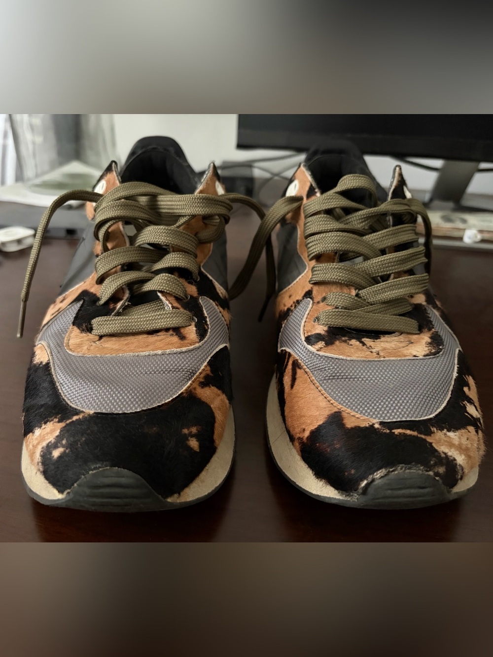 Golden Goose Men’s Running Sneakers - Sz. 44 - Picture 2 of 8
